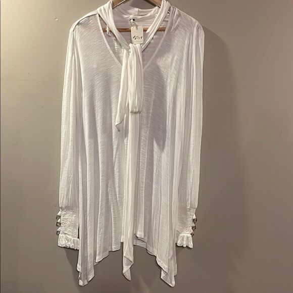 Free People White Flowing Blouse - Picture 1 of 12